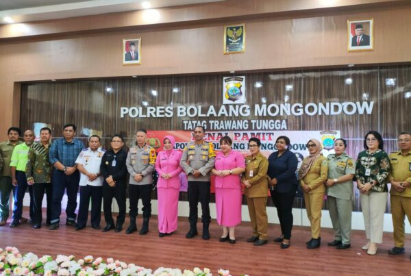 Kepala BNN Kab. Bolmong Menghadiri Acara Kenal Pamit Pejabat Baru dan Pejabat Lama Kapolres Bolmong Kepala BNN Kab. Bolmong Menghadiri Acara Kenal Pamit Pejabat Baru dan Pejabat Lama Kapolres Bolmong