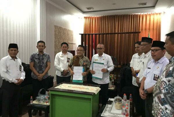 Penandatanganan Nota Kesepahaman Antara BNN Kabupaten Bolaang Mongondow Dengan Kementerian Agama Kabupaten Bolaang Mongondow