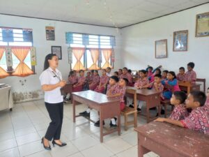 BNN Kabupaten Bolaang Mongondow Sosialisasikan Bahaya Penyalahgunaan Narkoba di SD Negeri Inobonto I BNN Kabupaten Bolaang Mongondow Sosialisasikan Bahaya Penyalahgunaan Narkoba di SD Negeri Inobonto I