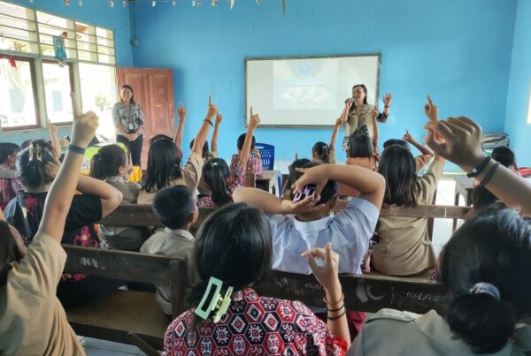 BNN Kabupaten Bolaang Mongondow Sosialisasikan Bahaya Penyalahgunaan Narkoba di SD Kristen Tandu