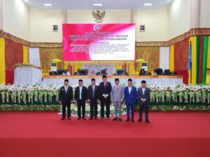 Kepala BNN Kabupaten Bolaang Mongondow Hadiri Rapat Paripurna Dirangkaikan Dengan Sertijab Bupati dan Wakil Bupati di Gedung DPRD Bolmong Kepala BNN Kabupaten Bolaang Mongondow Hadiri Rapat Paripurna Dirangkaikan Dengan Sertijab Bupati dan Wakil Bupati di Gedung DPRD Bolmong