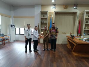 Perkuat Sinergitas, Kepala BNN Kab. Bolmong Laksanakan Audiensi P4GN Dengan Bupati Bolmong Perkuat Sinergitas, Kepala BNN Kab. Bolmong Laksanakan Audiensi P4GN Dengan Bupati Bolmong